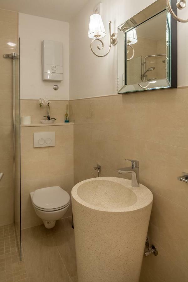 Apartments Villa Lux دوغي رات المظهر الخارجي الصورة
